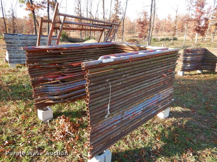 image for item EW9635 Approximately 25 pieces scaffolding