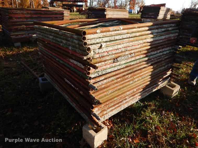 image for item EW9636 Approximately 25 pieces scaffolding