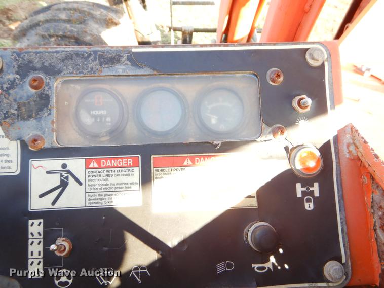 image for item EW9642 SkyTrak 10054 telehander