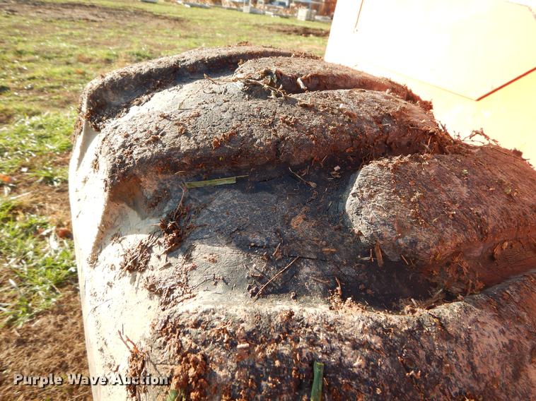 image for item EW9642 SkyTrak 10054 telehander