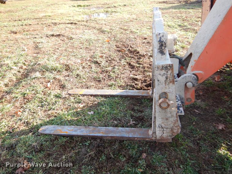 image for item EW9642 SkyTrak 10054 telehander