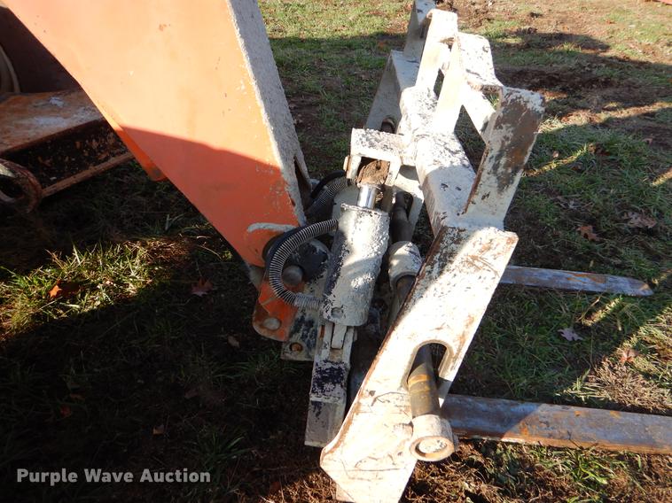 image for item EW9642 SkyTrak 10054 telehander