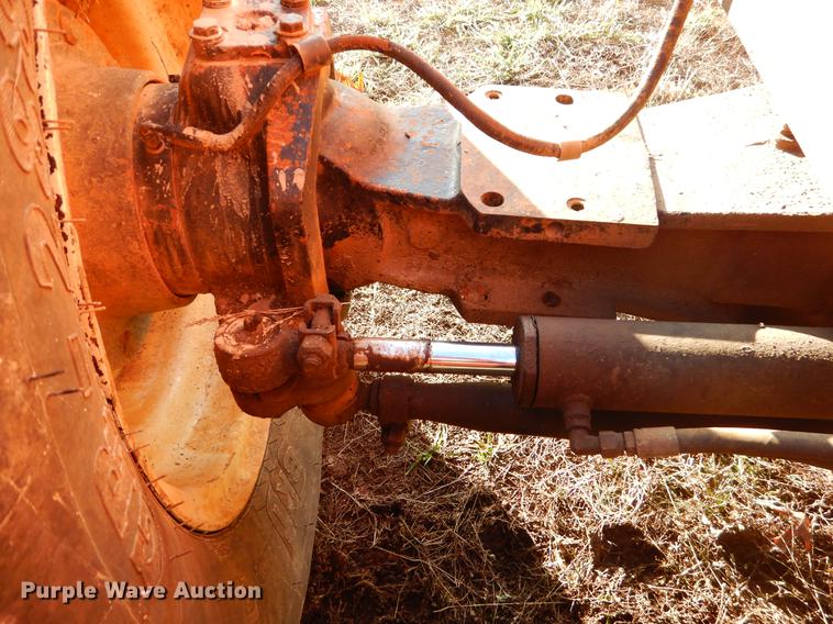 image for item EW9642 SkyTrak 10054 telehander