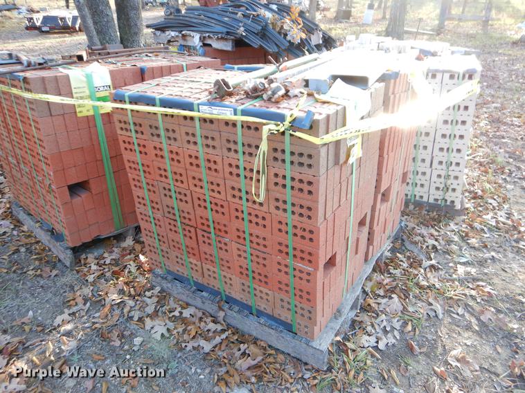 image for item EW9645 Concrete block