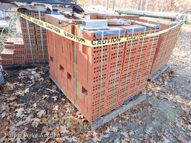 image for item EW9645 Concrete block