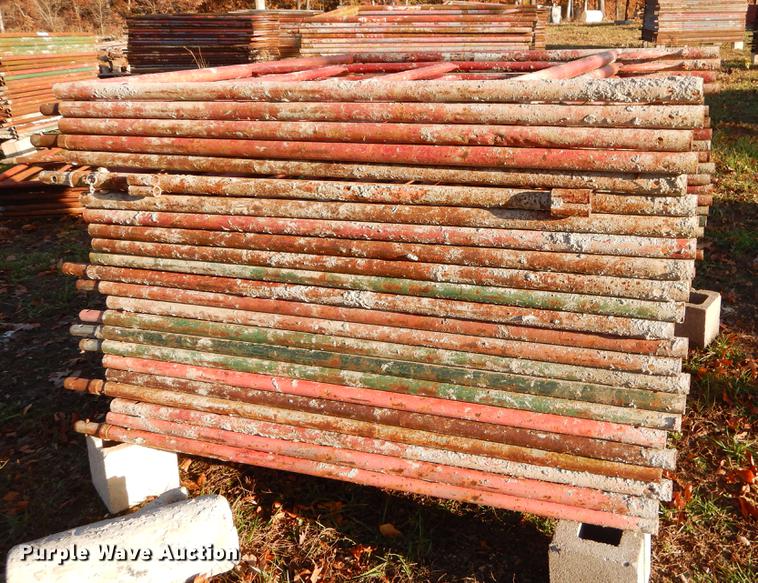 image for item EW9649 Approximately 25 pieces scaffolding