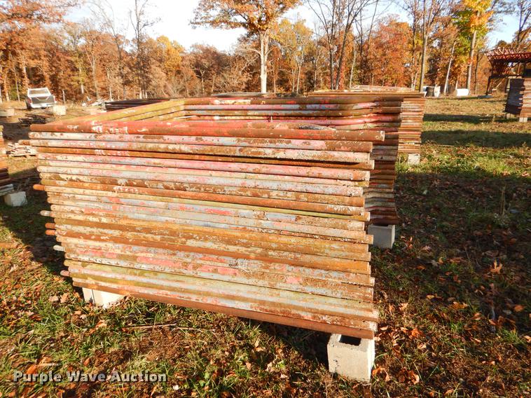 image for item EW9650 Approximately 25 pieces scaffolding