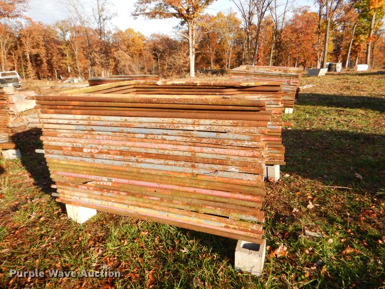 image for item EW9652 Approximately 25 pieces scaffolding