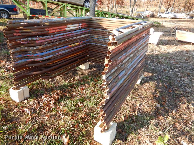 image for item EW9654 Approximately 25 pieces scaffolding