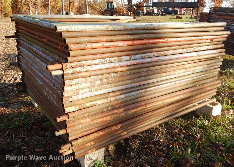 image for item EW9654 Approximately 25 pieces scaffolding