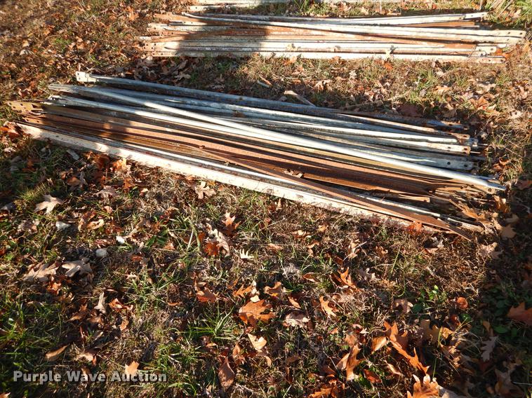 image for item EW9654 Approximately 25 pieces scaffolding