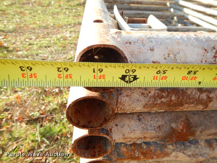 image for item EW9656 Approximately 25 pieces scaffolding