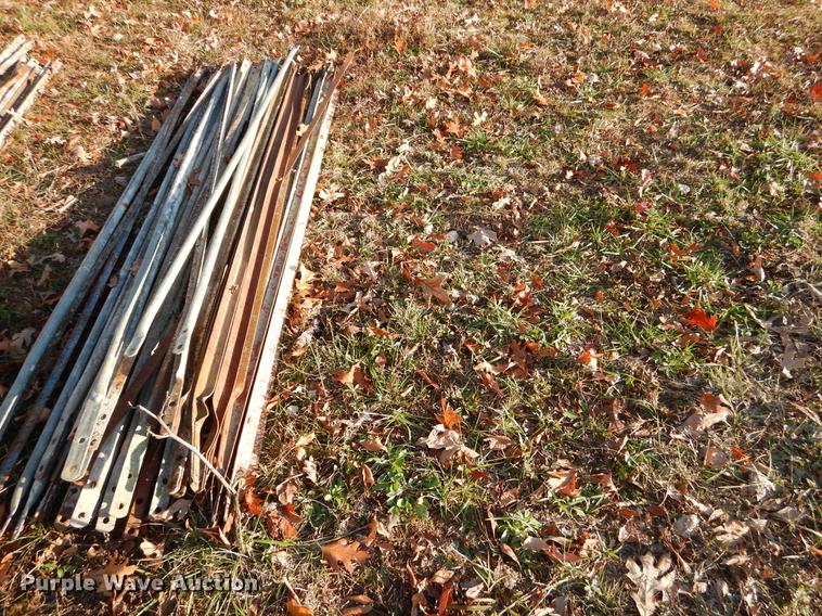 image for item EW9656 Approximately 25 pieces scaffolding