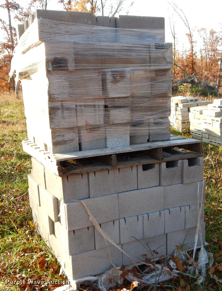 image for item EW9659 Concrete block