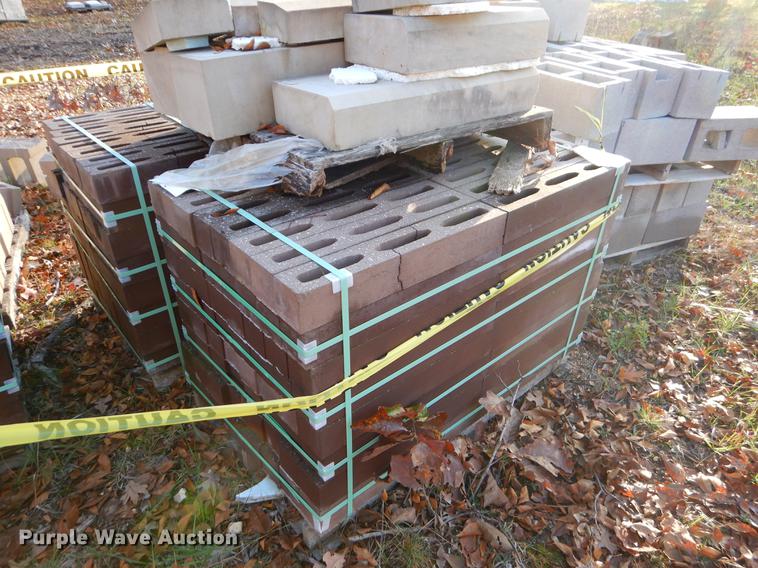 image for item EW9660 Concrete block