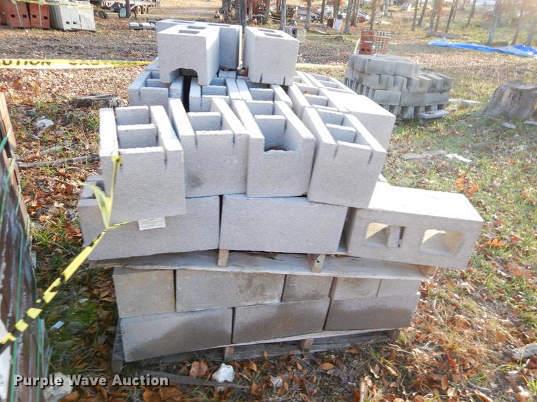 image for item EW9660 Concrete block