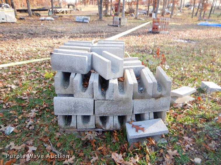 image for item EW9660 Concrete block