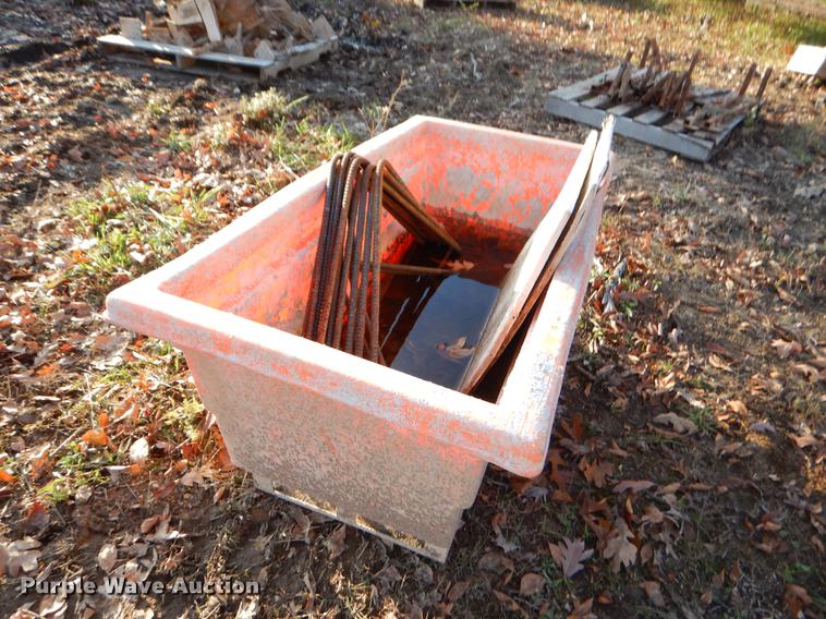 image for item EW9661 (5) water troughs
