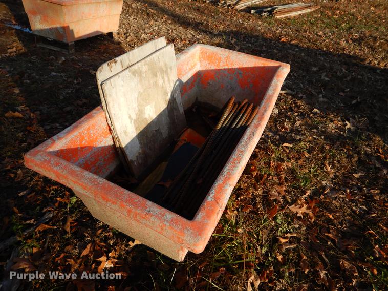 image for item EW9661 (5) water troughs