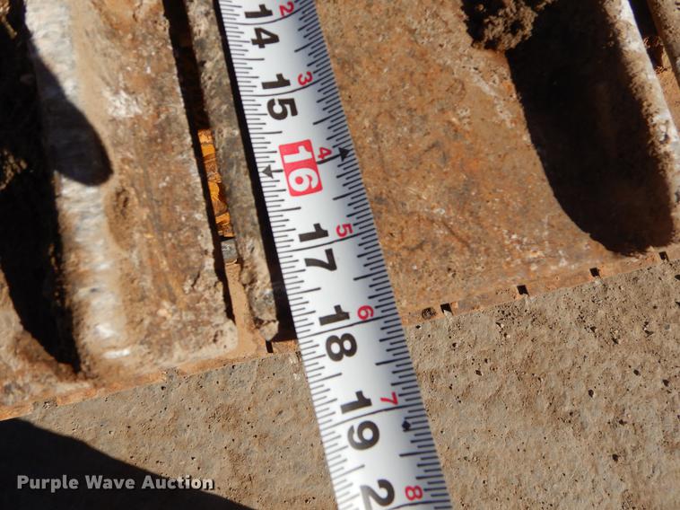 image for item EW9674 2001 John Deere 550H dozer