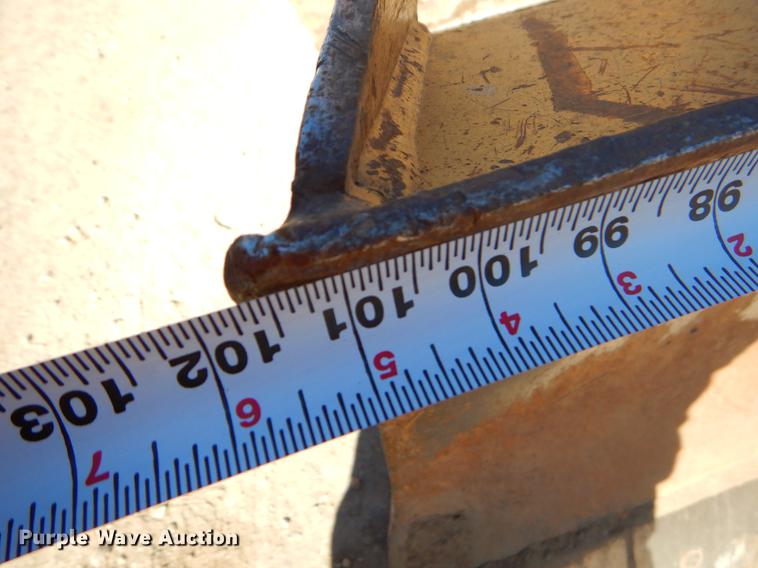 image for item EW9674 2001 John Deere 550H dozer