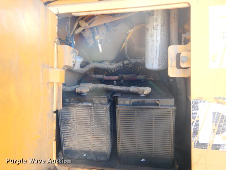 image for item EW9674 2001 John Deere 550H dozer