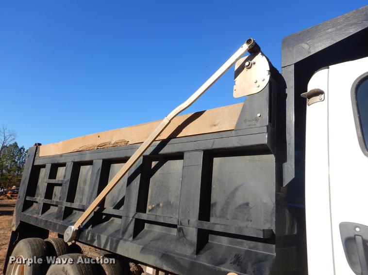 image for item EW9676 2011 Freightliner Business Class M2 dump truck