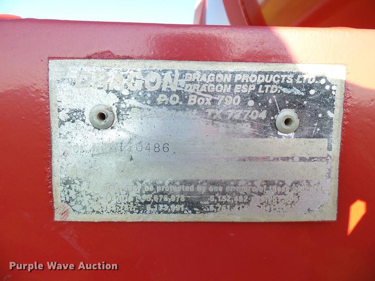 image for item FE9544 2014 Dragon 150BBL vacuum tank trailer