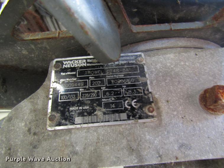 image for item FI9524 2014 Wacker Neuson CT48-8A power trowel