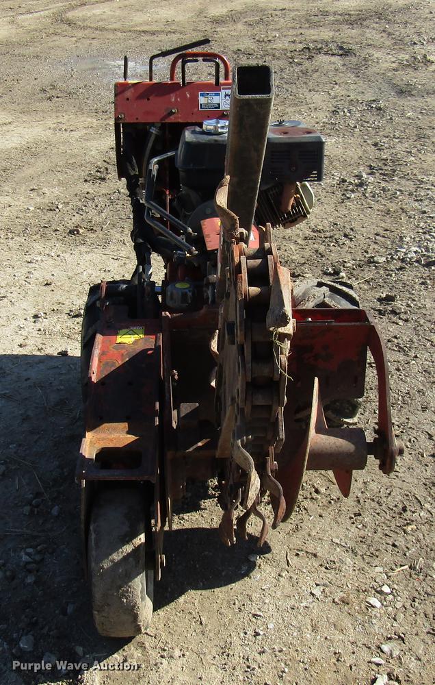 image for item FI9525 2011 Ditch Witch RT10 trencher