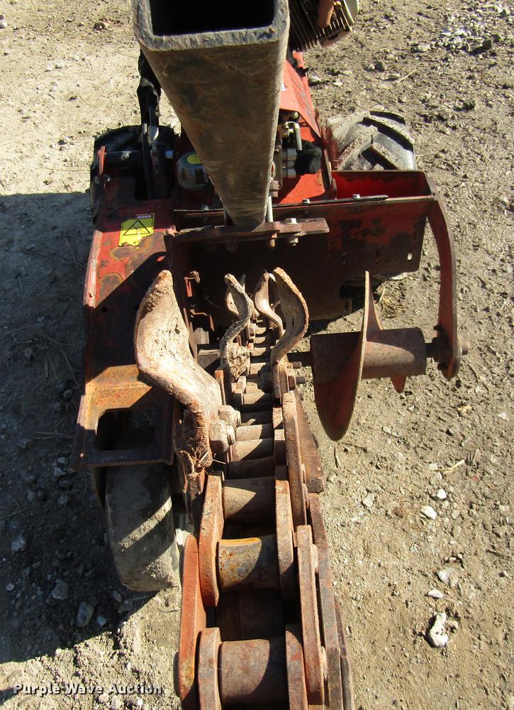 image for item FI9525 2011 Ditch Witch RT10 trencher