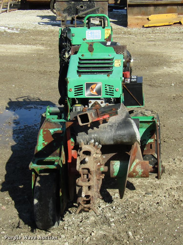 image for item FI9526 2014 Ditch Witch RT20 trencher