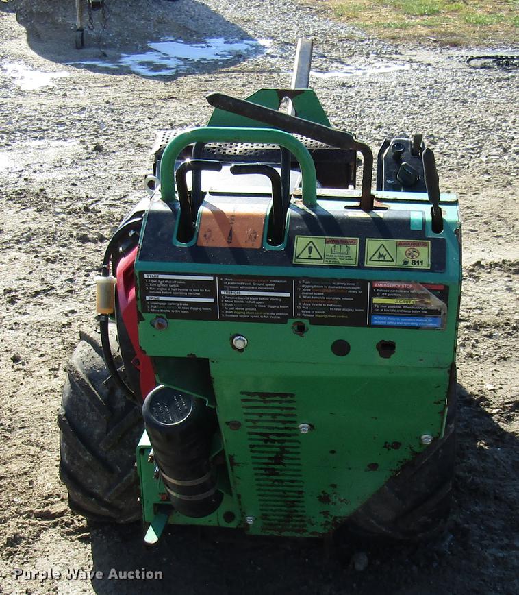 image for item FI9526 2014 Ditch Witch RT20 trencher