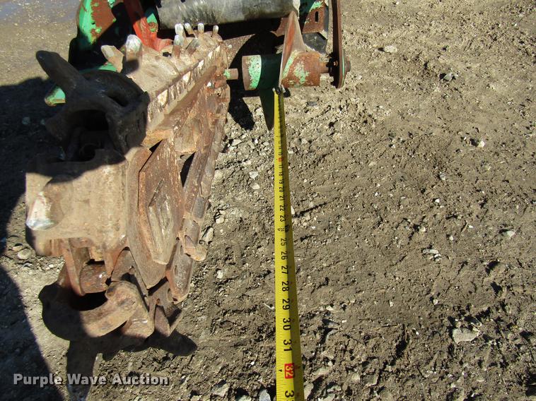 image for item FI9526 2014 Ditch Witch RT20 trencher