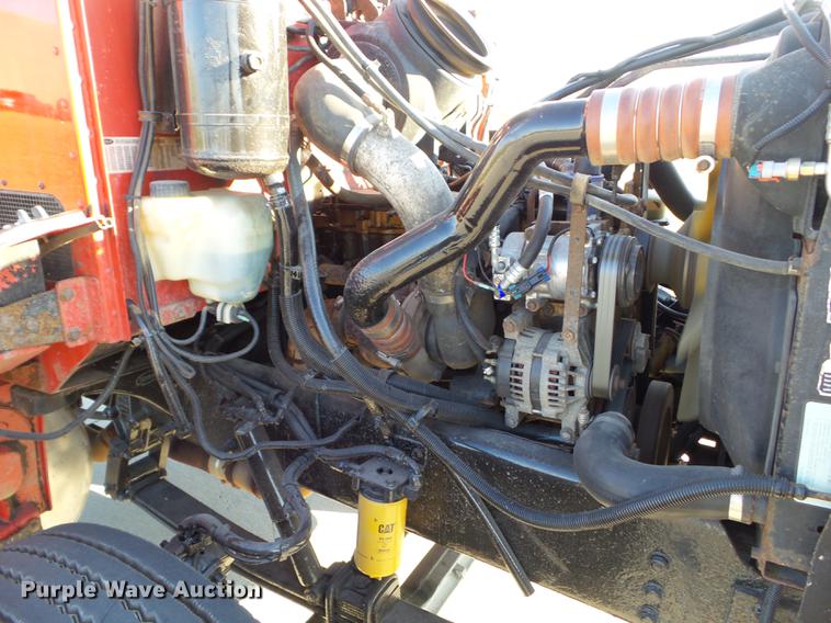 image for item L5727 2007 Peterbilt 335 dump truck