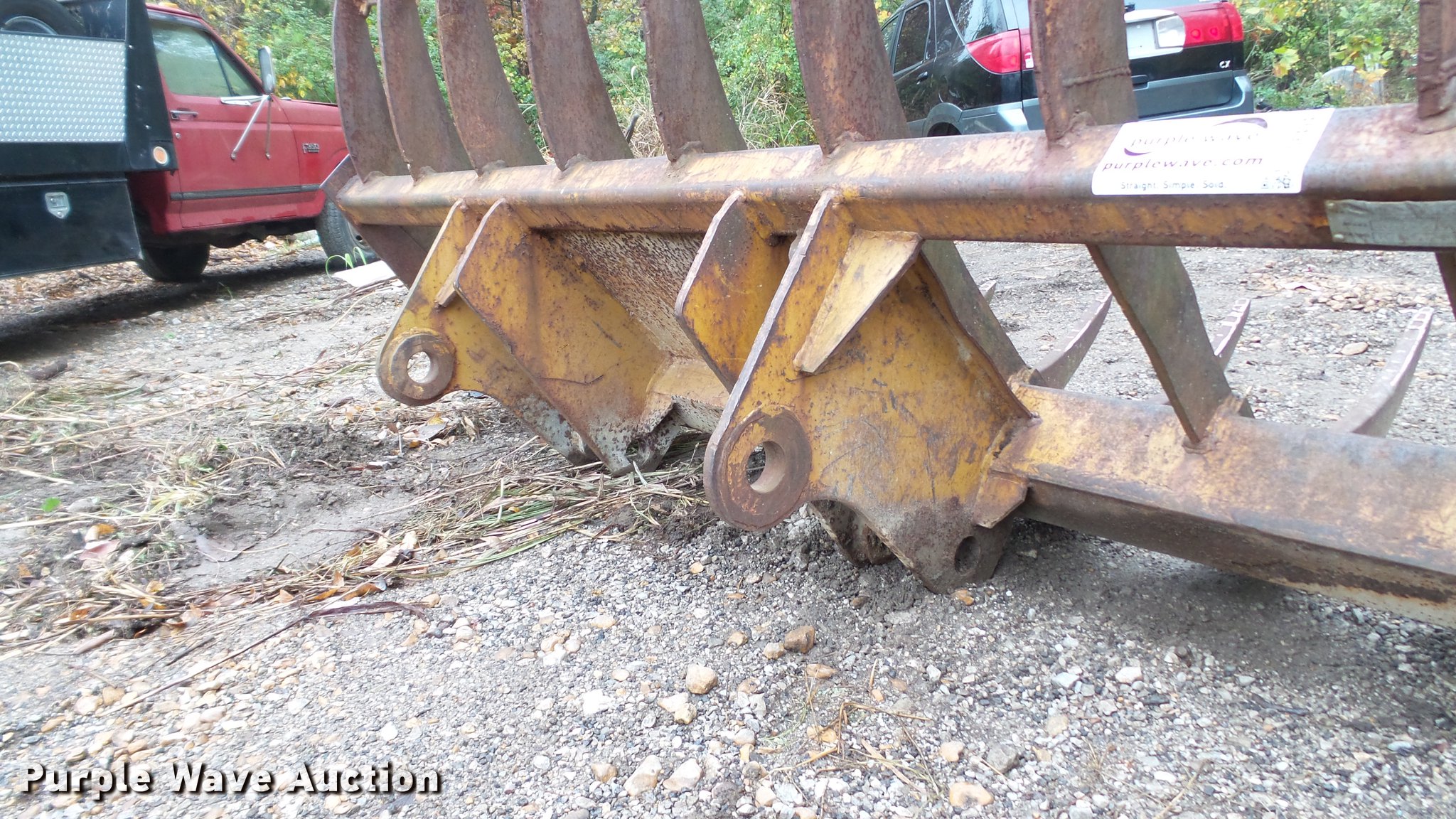 Pemberton JD755IVLR root rake in Fenton, MO | Item DE4941 sold | Purple ...
