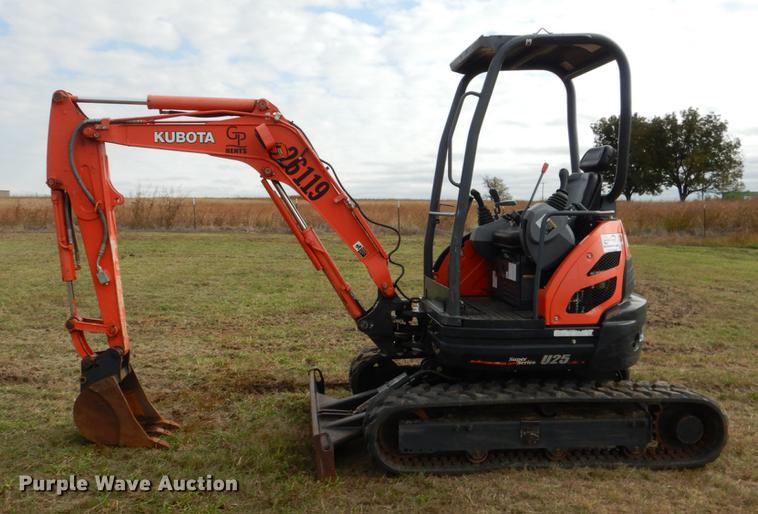 image for item DF2049 2014 Kubota U25 mini excavator