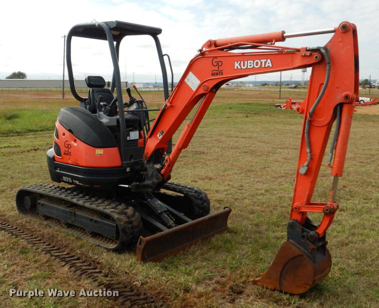 image for item DF2049 2014 Kubota U25 mini excavator