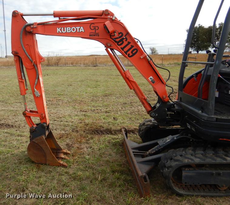 image for item DF2049 2014 Kubota U25 mini excavator
