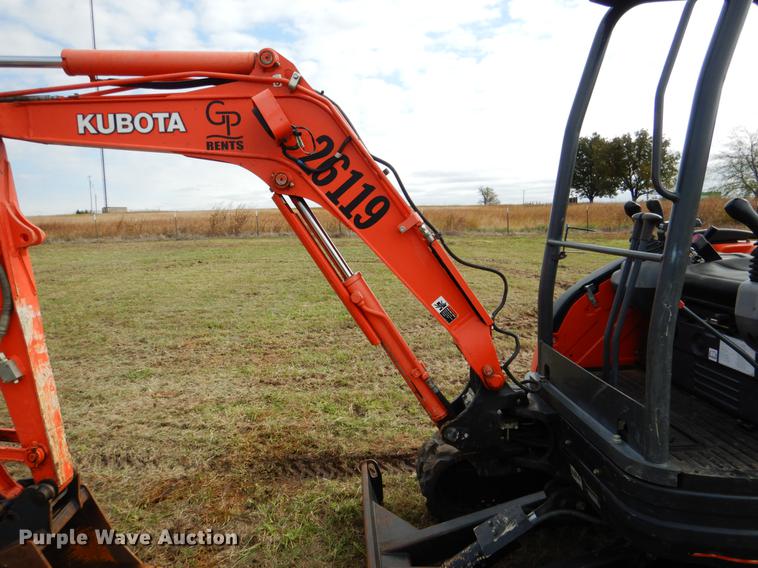 image for item DF2049 2014 Kubota U25 mini excavator