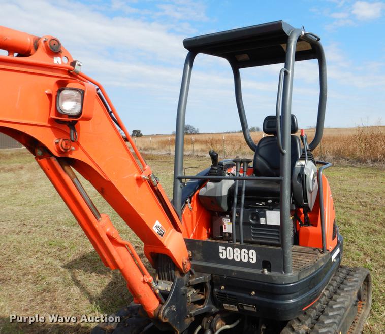image for item DF2050 2015 Kubota U25S mini excavator