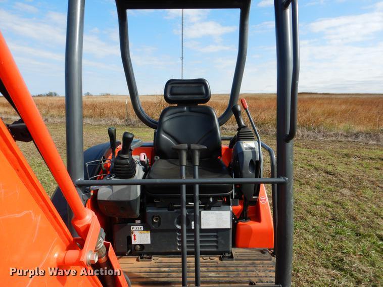 image for item DF2050 2015 Kubota U25S mini excavator