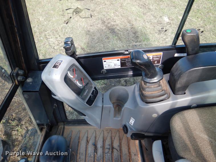 image for item DF2051 2016 Kubota KX018-4 mini excavator