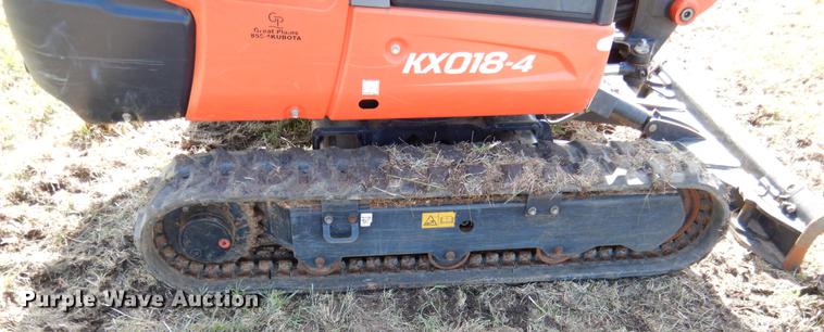 image for item DF2051 2016 Kubota KX018-4 mini excavator