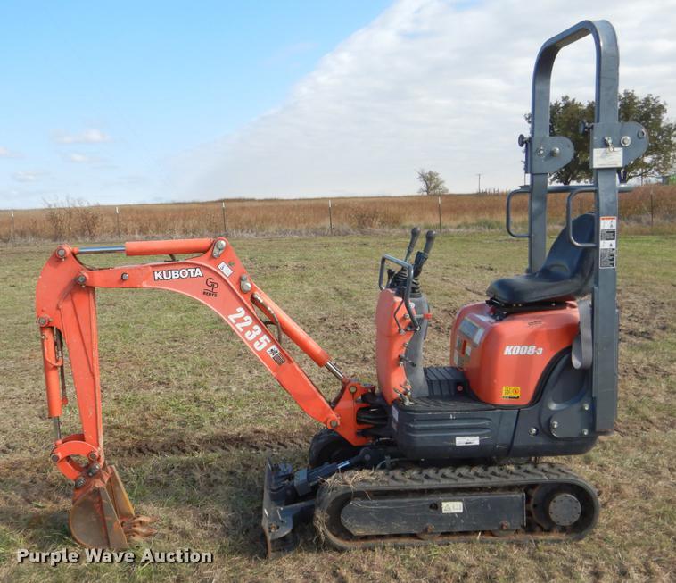 image for item DF2052 2014 Kubota K008-3 mini excavator