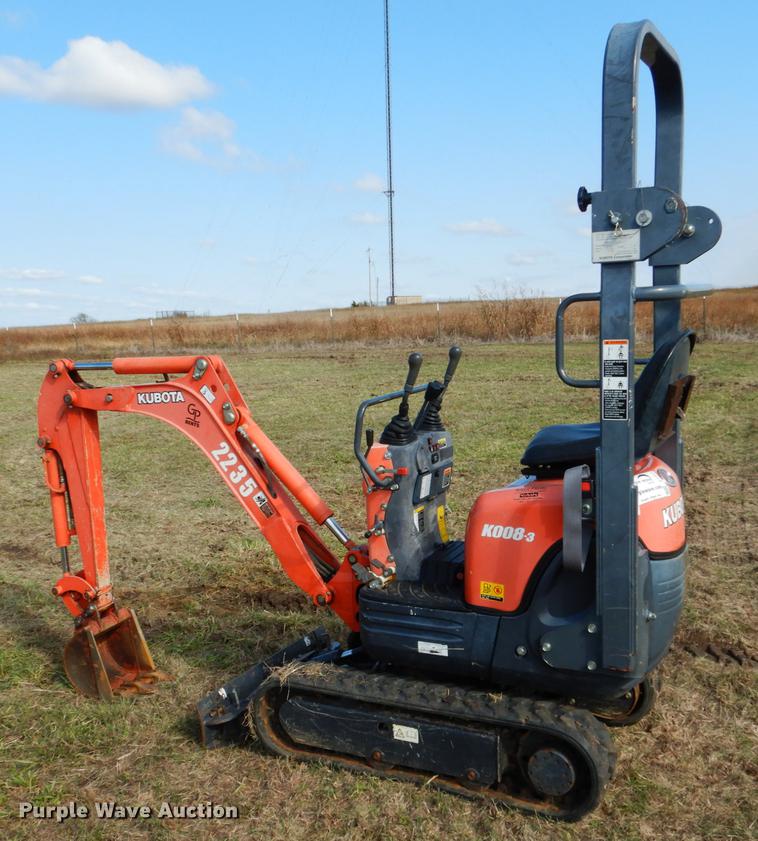 image for item DF2052 2014 Kubota K008-3 mini excavator