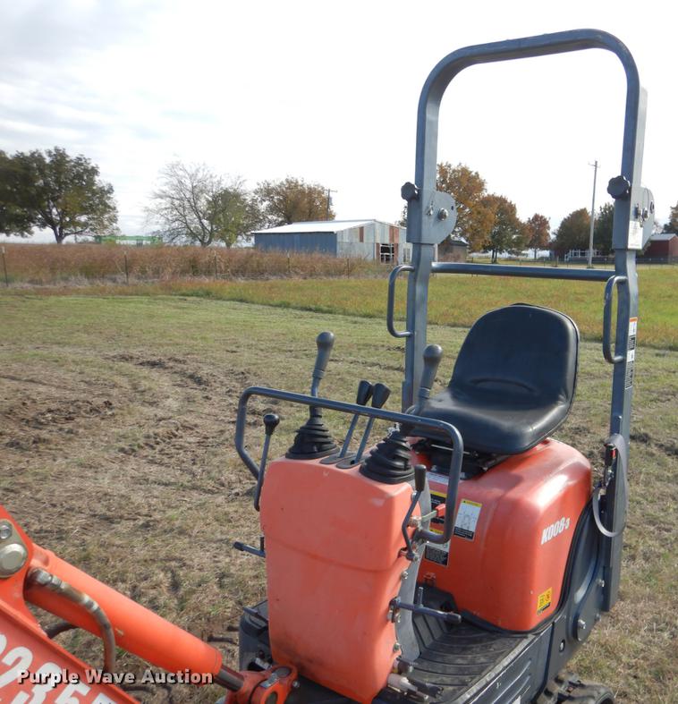 image for item DF2052 2014 Kubota K008-3 mini excavator