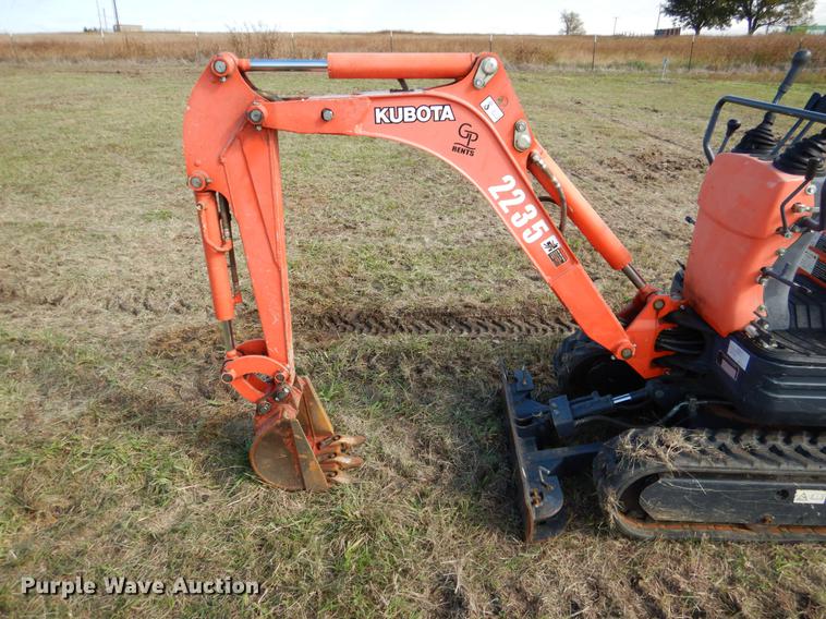 image for item DF2052 2014 Kubota K008-3 mini excavator