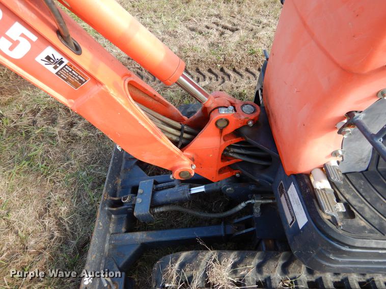 image for item DF2052 2014 Kubota K008-3 mini excavator