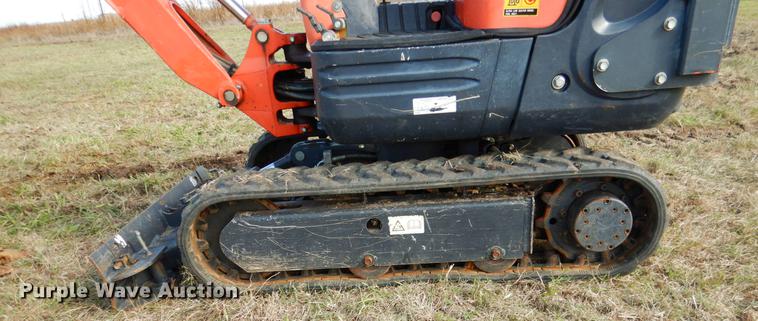 image for item DF2052 2014 Kubota K008-3 mini excavator